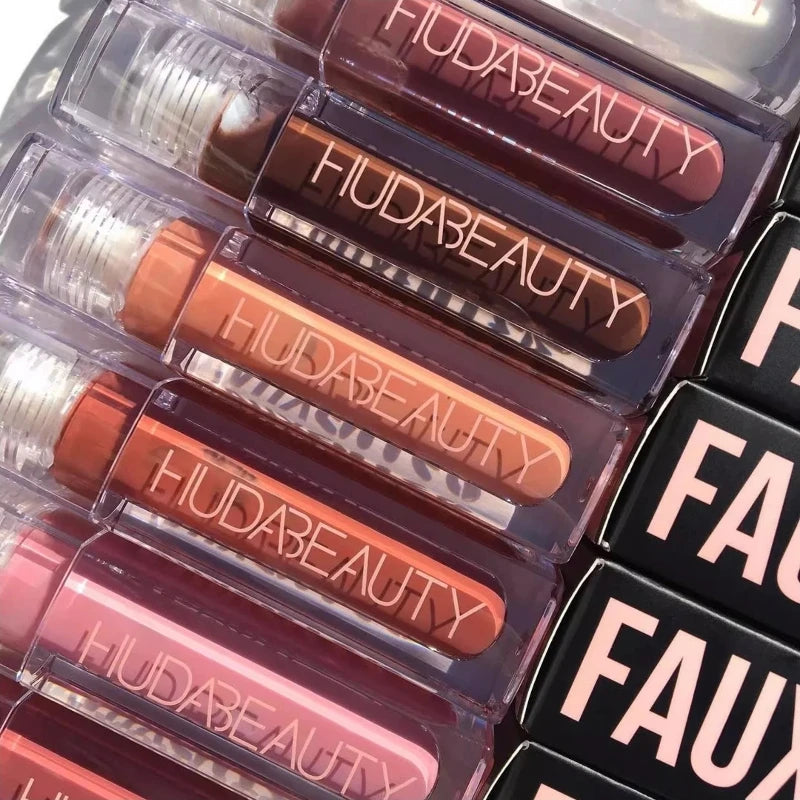 Huda Beauty Faux Filler Extra Shine Lip Gloss – Nourishing, Smoothing & Plumping Lip Effect