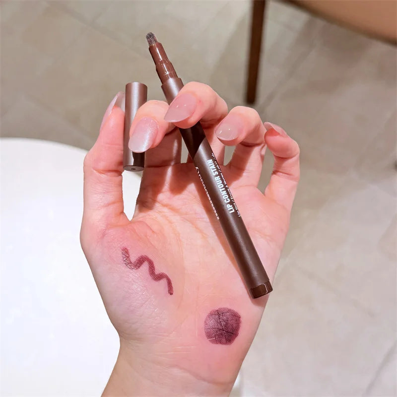 Huda Beauty Faux Filler Extra Shine Lip Gloss – Nourishing, Smoothing & Plumping Lip Effect