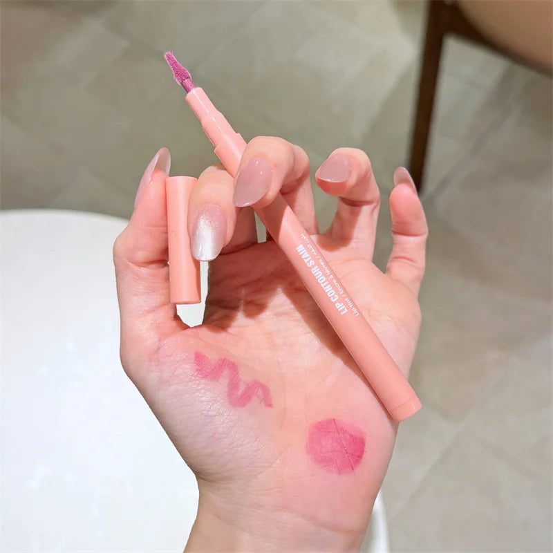 Huda Beauty Faux Filler Extra Shine Lip Gloss – Nourishing, Smoothing & Plumping Lip Effect