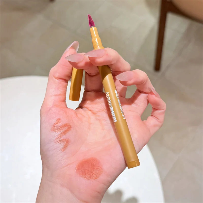 Huda Beauty Faux Filler Extra Shine Lip Gloss – Nourishing, Smoothing & Plumping Lip Effect